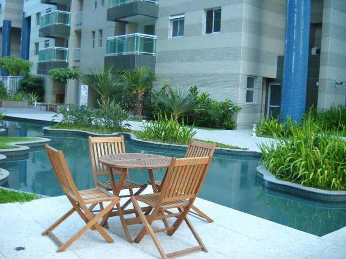 Apartamento Conforto E ótima Localização Na Jatiúca Maceió